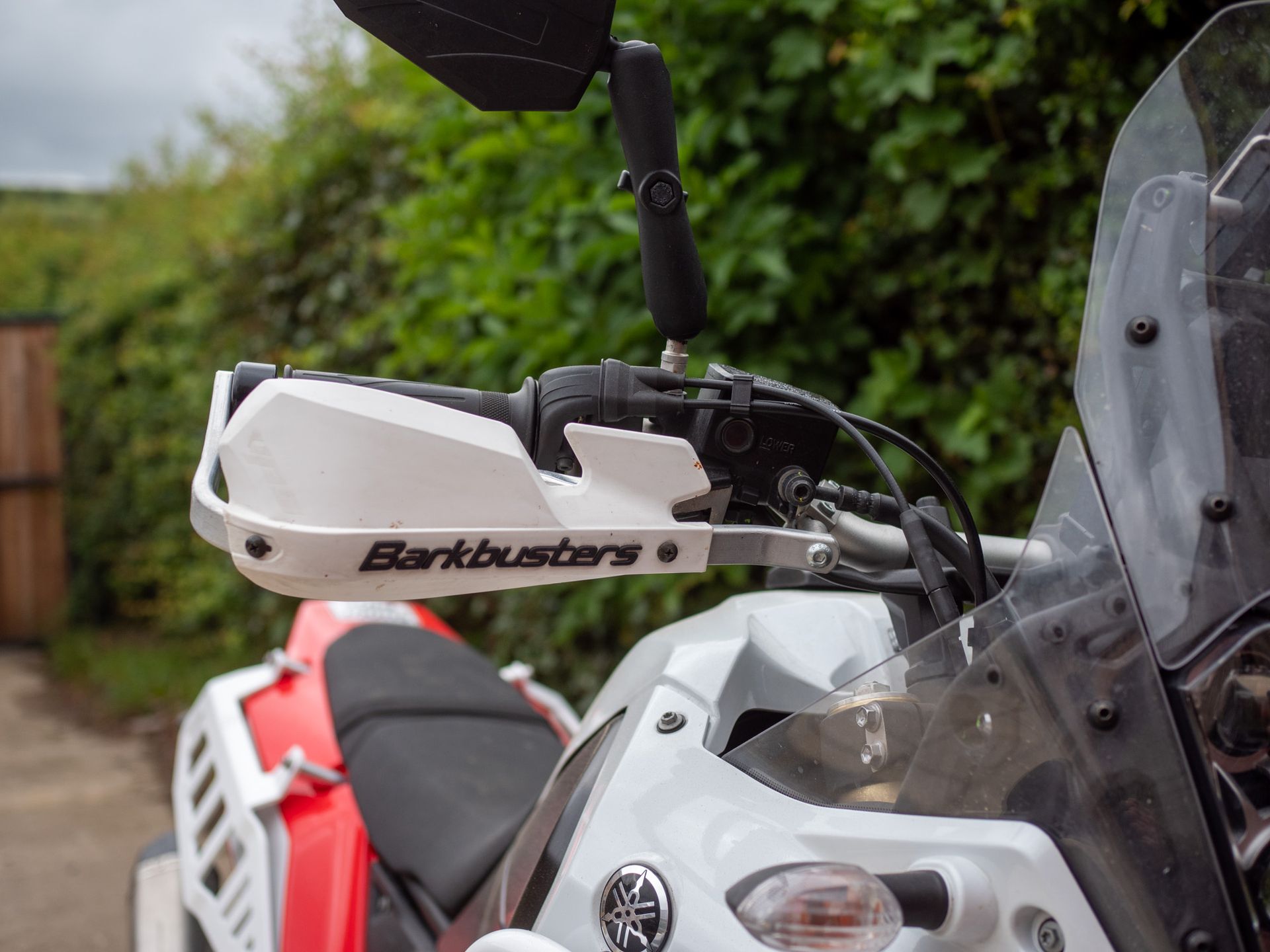 Barkbusters Handguards Fitting Example