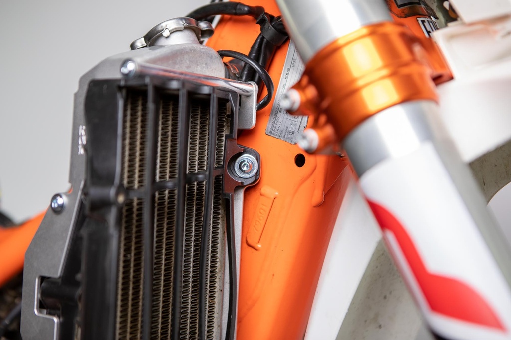 Adventure Spec KTM EXC 2019+ 4stroke Radiator Braces